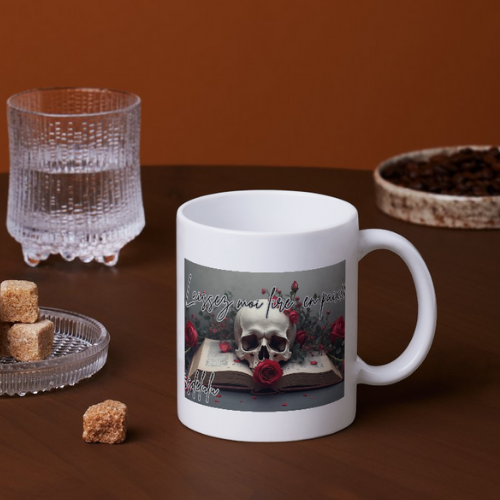 Mug Dark Romance – Tête de Mort & Roses Rouges • “Laissez-moi lire en paix” • Tasse personnalisable